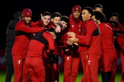 kaiyun app-利物浦训练开放日；冲刺阶段扳平良机引欢呼；CBA常规赛在即；轮换策略成焦点的简单介绍-kaiyun app