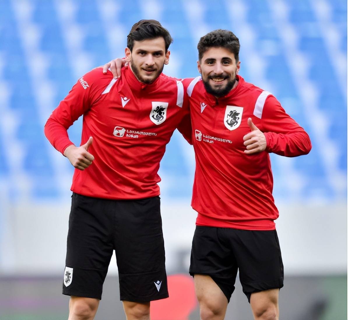 本菲卡围绕足总杯更衣室发声巴黎圣日耳曼豪取连胜备战国王杯，穆雷在塞尔维亚队比赛中惊艳表现直接炸裂的简单介绍